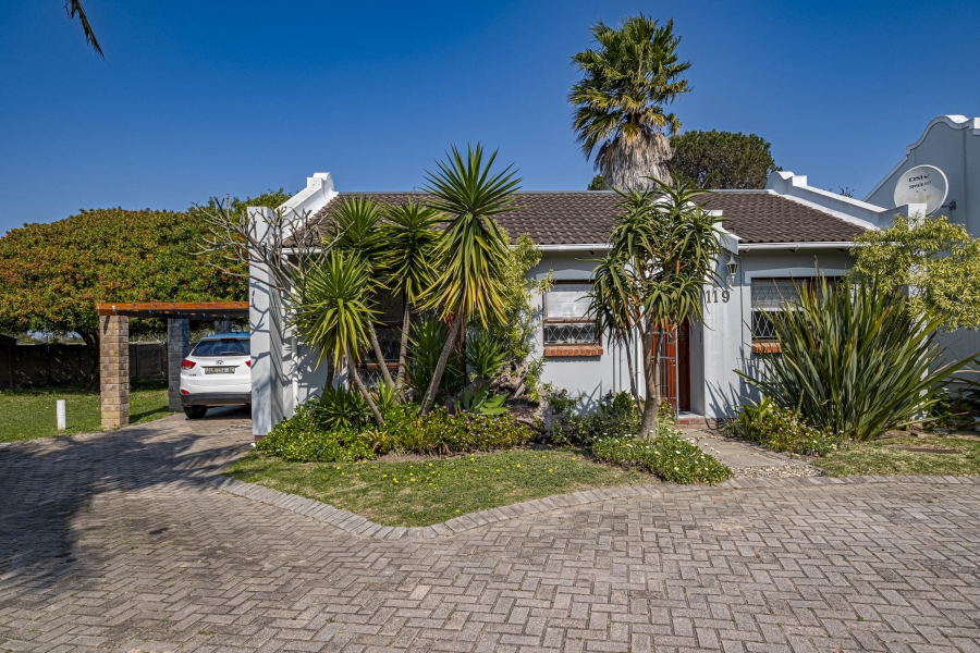 2 Bedroom Property for Sale in Kabega Park Eastern Cape